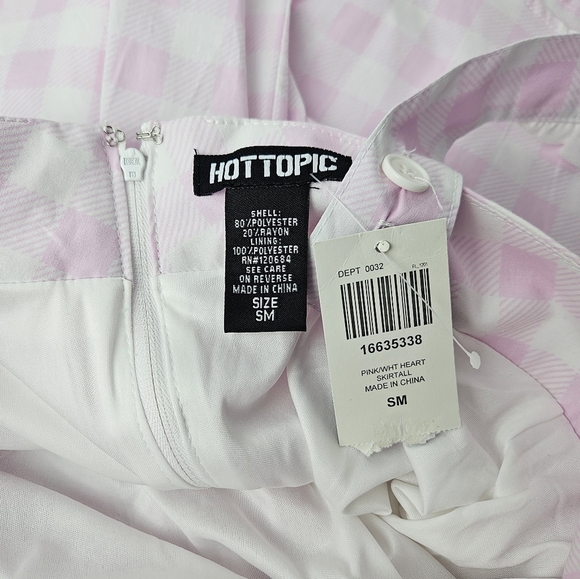 Heart Skirtall - Picture 2 of 12